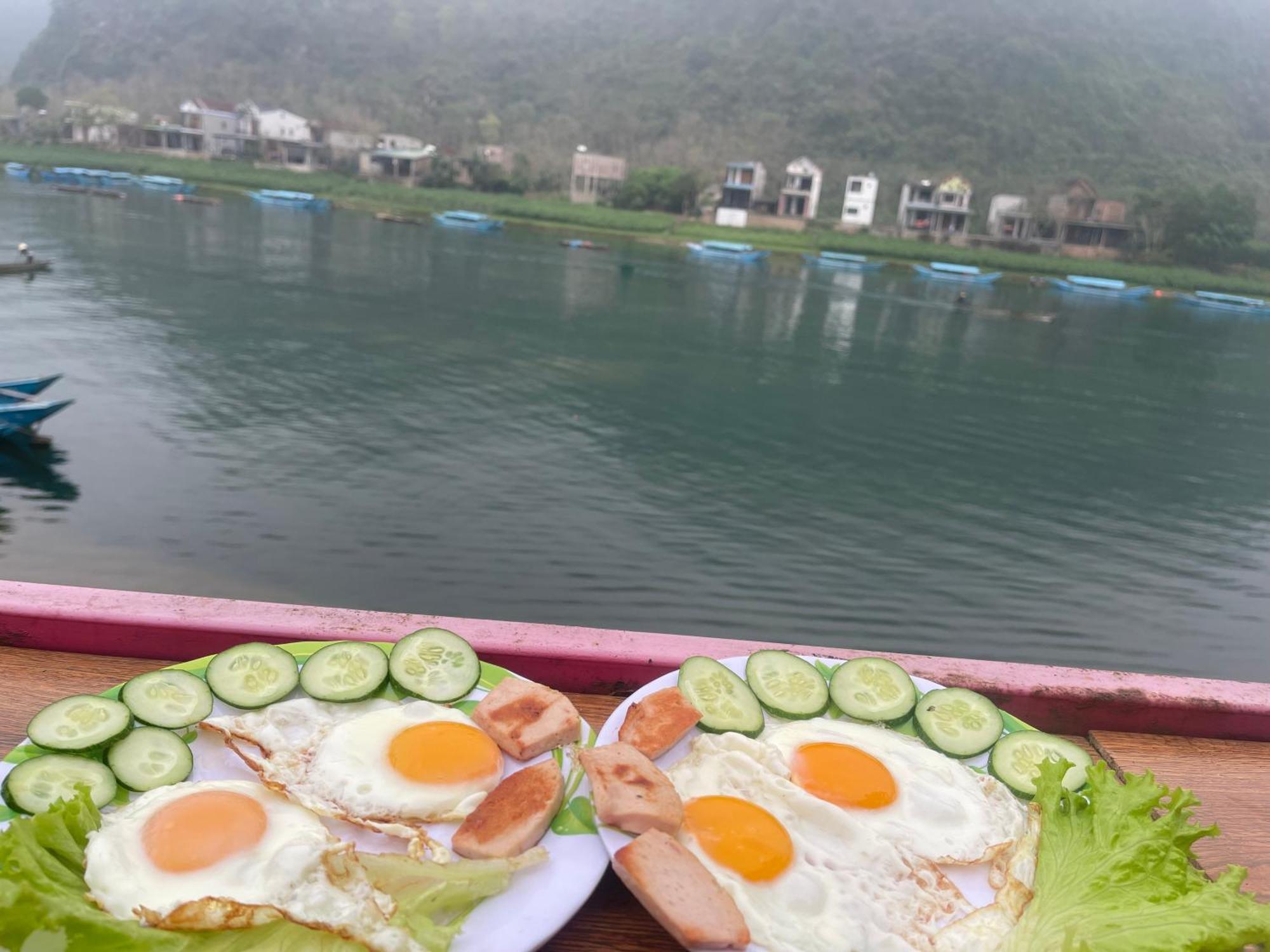 Cornflower Homestay Φονγκ Να Εξωτερικό φωτογραφία