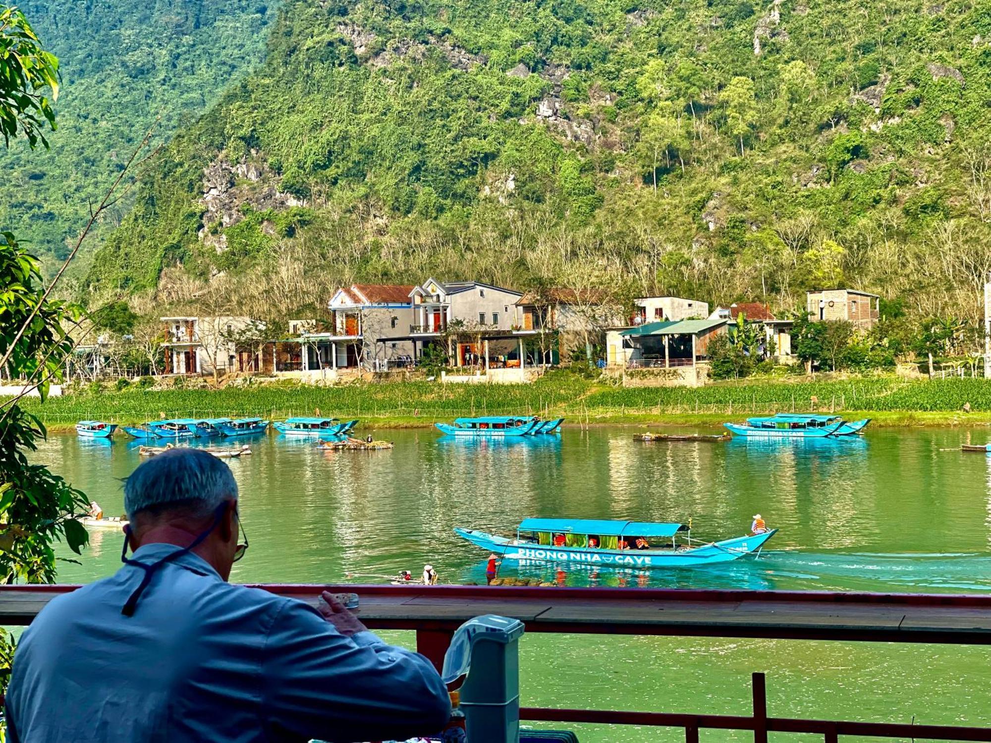 Cornflower Homestay Φονγκ Να Εξωτερικό φωτογραφία